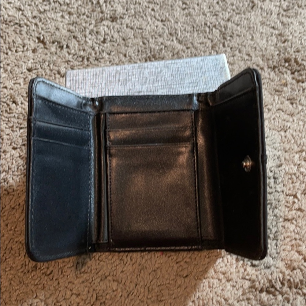 Wallet - Picture 4 of 8